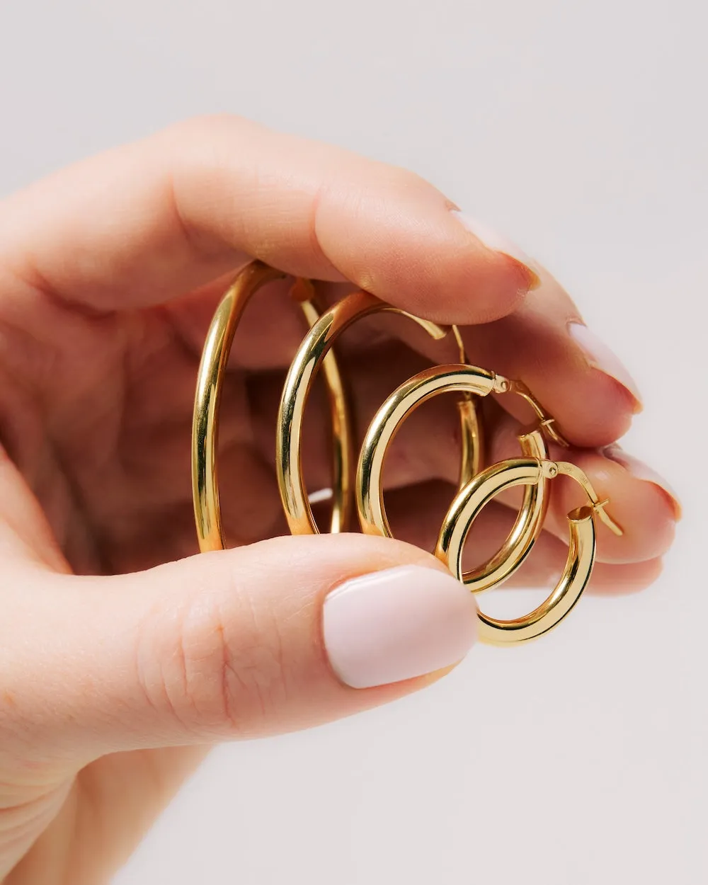 35mm Classic Slim Gold Hoop Earrings