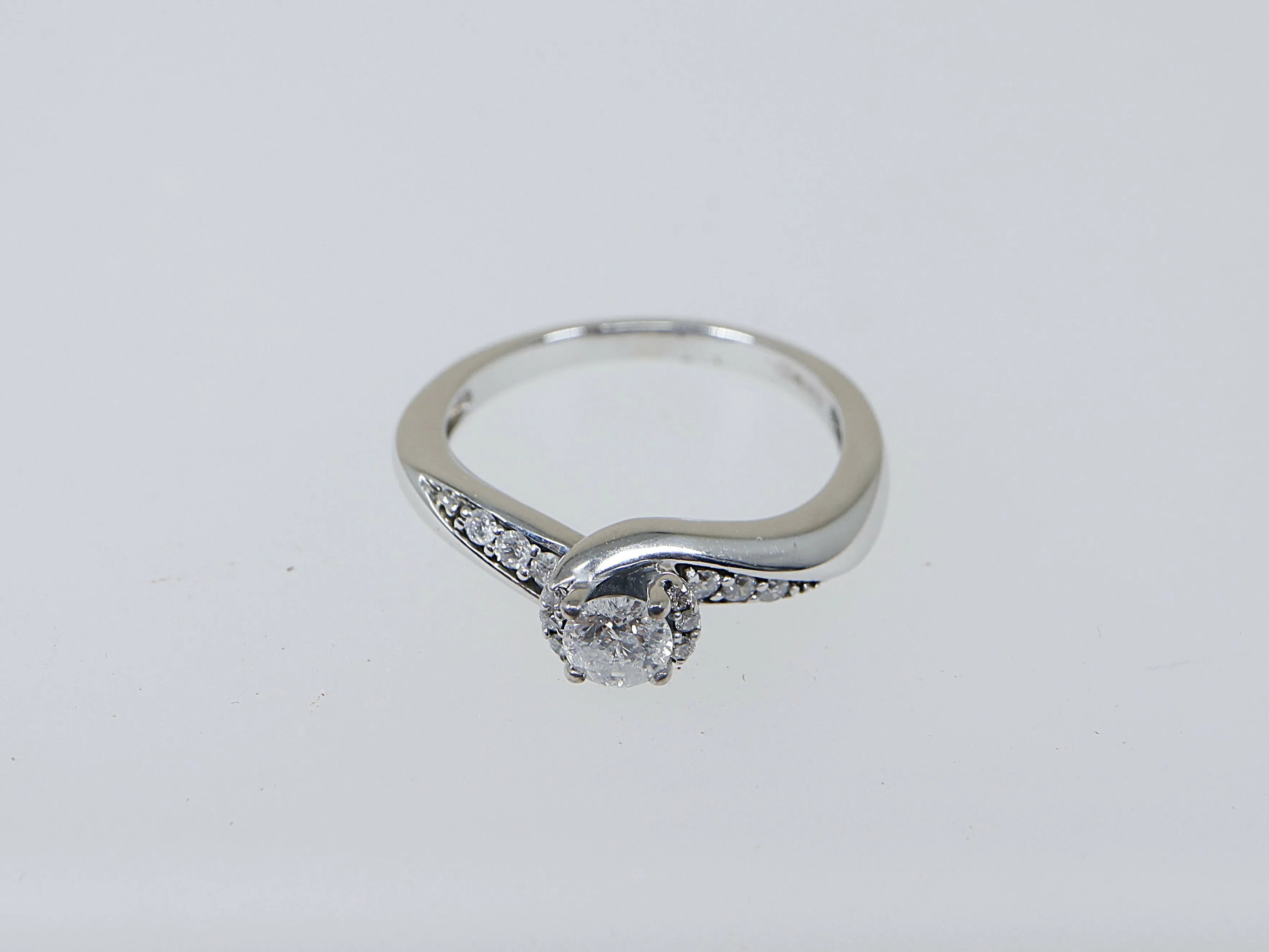 9ct White Gold Diamond Solitaire Ring